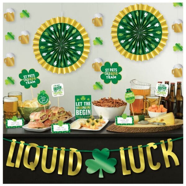 St. Patrick's Day Bar Decorating Kit