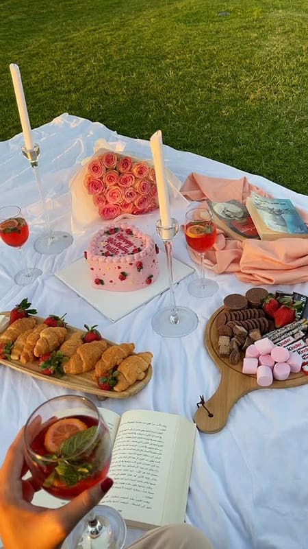 How to Throw an End of Summer Picnic Bash - The Party Place