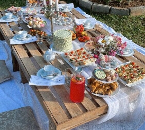 picnicpartytable
