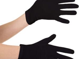 Womans black gloves short